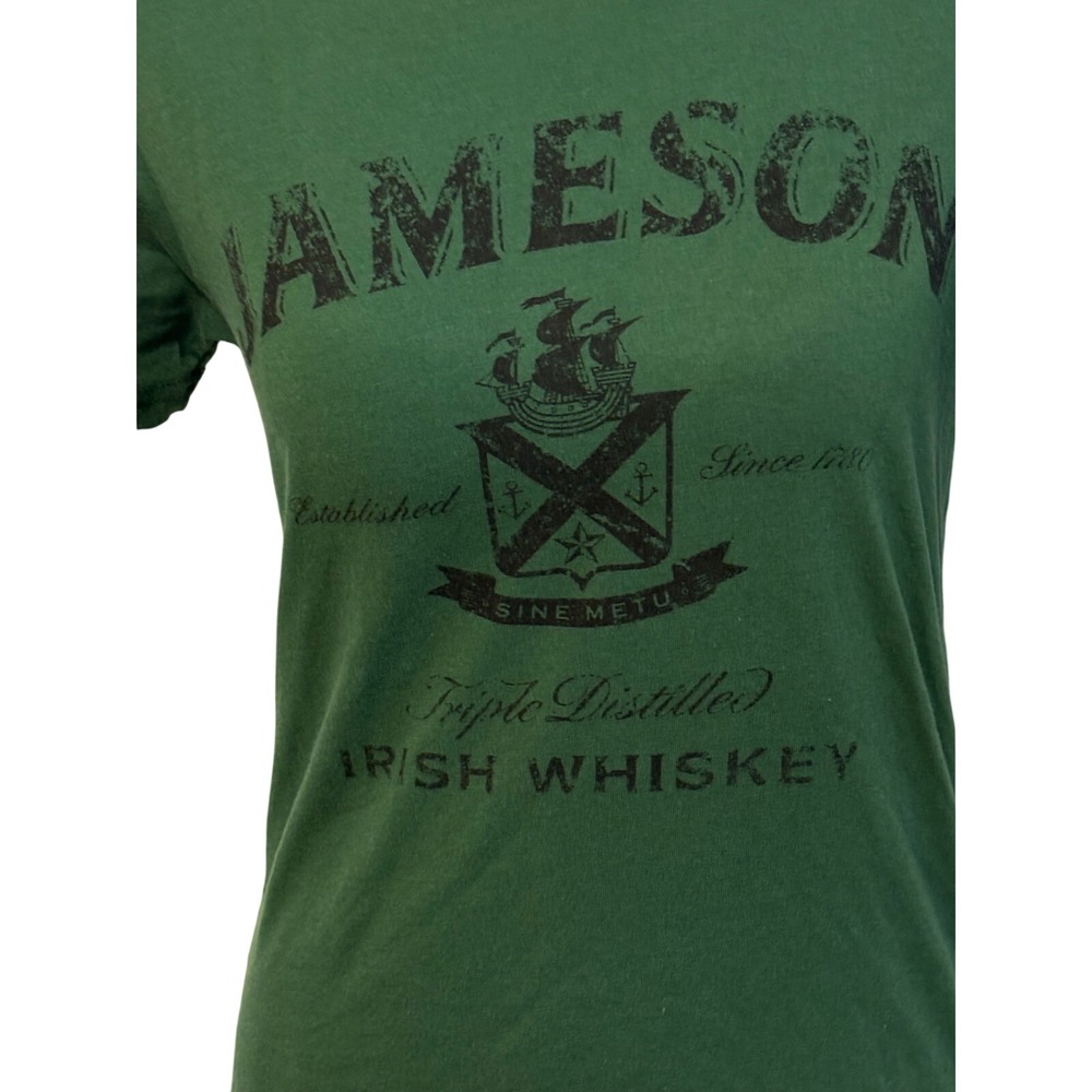 Jameson Irish Whiskey Staff Graphic T-Shirt Green Womens Medium Distressed Logo